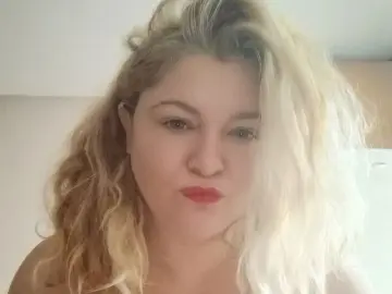 Livejasmin Live Sex Cam of OuraganCathrine