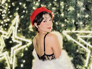 Livejasmin Nude Webcam of ElizabethThaylor