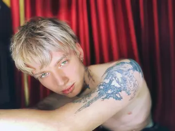 Livejasmin Live Sex of TravisClass