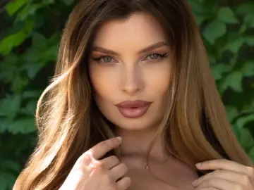 Livejasmin Nude Webcam of Alessia