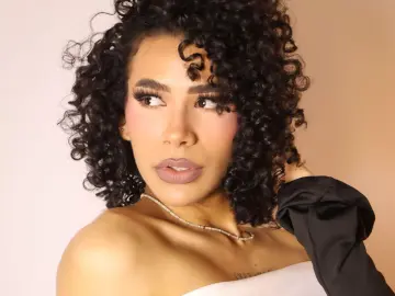 Livejasmin Sex Chat of LyaDumont