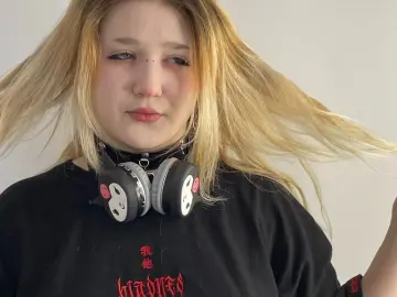 Livejasmin Nude Webcam of PilarVanhee