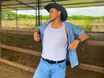 Livejasmin Free Porn Cam of TommyGuerra