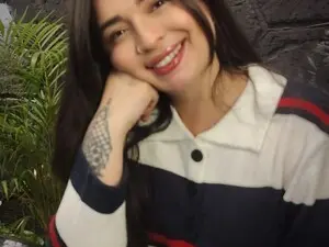 Myfreecams Adult Webcam of Kylie_fiire