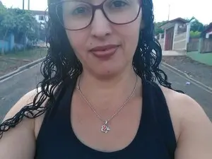 Myfreecams Adult Webcams of Thyna_sexy