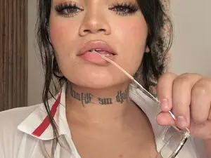 Myfreecams Free Porn Cam of CandyLatinaa