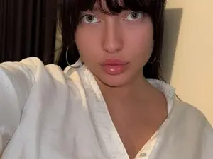 Myfreecams Adult Webcams of yourbustygirl