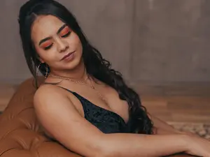 Myfreecams Live Porn of AliPetit