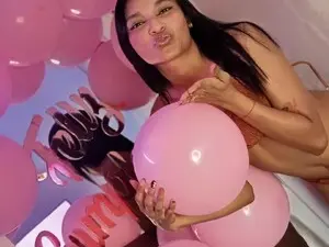 Myfreecams Sex Chat of TashaNaughty