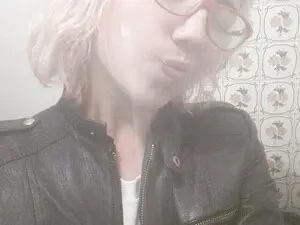 Myfreecams Adult Video Chat of ghostcrimson