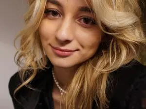 Myfreecams Live Sex Cam of Alienkittyy