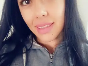 Myfreecams Nude Webcam of Clau_squirt34