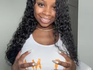 Myfreecams Best Webcam of MiamiWorld