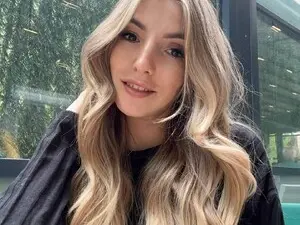 Myfreecams Free Porn Cam of KellyMathews