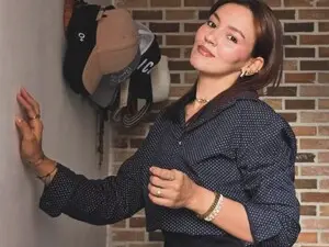 Myfreecams Sex Cam of Lisa_Gerrard_