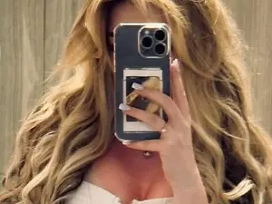 Myfreecams Sex Cam of AhahaGril