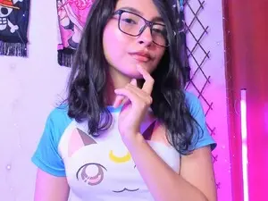 Myfreecams Live Porn of Alice_Jacobs1