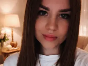 Myfreecams Live Sex Cam of Eveline69