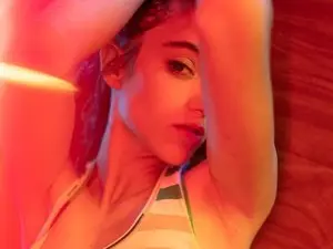 Myfreecams Best live sex cam show of NaomiDee