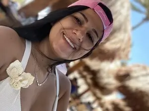 Myfreecams Watch Live Sex Cams of SaritaSweet69