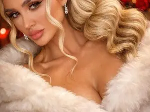 Myfreecams Sex Cam of DaisyD1_