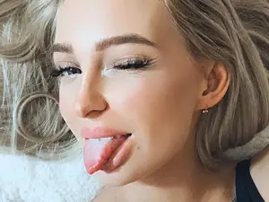 Myfreecams Best Webcam of Diana_Lambert