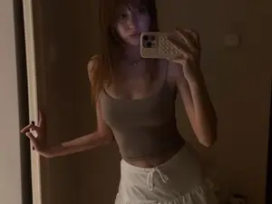 Myfreecams Free Live Porn of RoboSasha