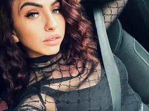 Myfreecams Watch Live Sex Cams of Anais25