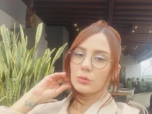 Myfreecams Sex Chat of AnneRicci_