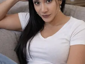 Myfreecams Adult Webcams of StormiSquirt