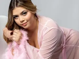 Myfreecams Free Porn Cam of Thaliafox_