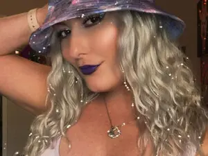 Myfreecams Free Live Porn of hotsauceee