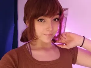 Myfreecams Live Sex Cam of LittleSofiG