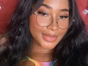 Myfreecams Free Live Porn of NoemiDavis