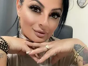 Myfreecams Private Sex Chat of Selena_Vixen