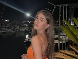 Myfreecams Free Live Porn of TracySpark