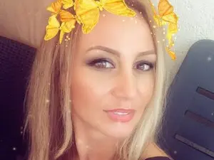 Myfreecams Adult Webcam of Merlyn4u