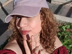 Myfreecams Watch Live Sex Cams of Vanessaonfire