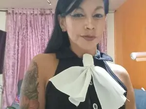 Myfreecams Nude Webcam of Scarlhett