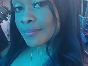 Myfreecams Sex Cam of Alexia_Bonet