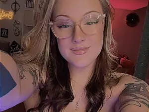Myfreecams Private Sex Chat of EmilyTokes