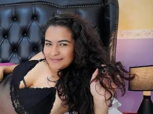 Myfreecams Nude Webcam of sophie_21_