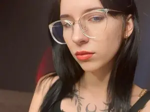 Myfreecams Nude Webcam of KarolinaBlack