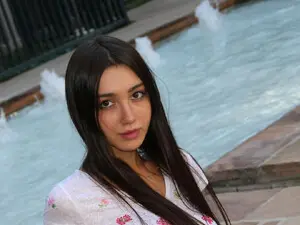 Myfreecams Free Porn Cam of SultrySiren19