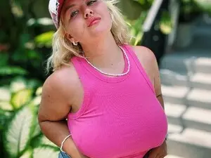 Myfreecams Free Live Porn of Horny_Cake