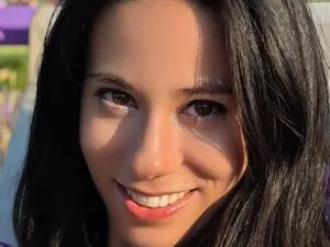 Myfreecams Nude Webcam of RoselynMoon