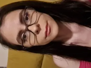 Myfreecams Adult Webcams of Ana_squirt69