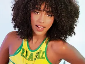 Myfreecams Watch Live Sex Cams of Fyre_divine