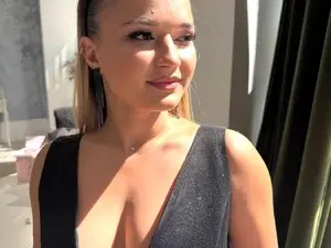 Myfreecams Adult Video Chat of HoneyBunnyy