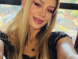 Myfreecams Adult Webcams of Bomb_Ass